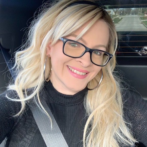 💜TcLuvsKc is LIVE!!!💜 😎 Free People, Zara and Madewell. Giveaways! 🔆 - Picture 2 of 3